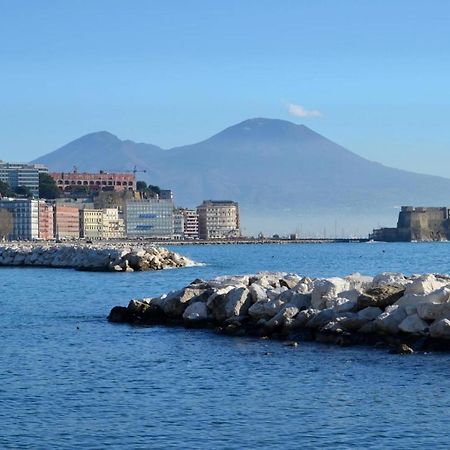 Core E Core Naples Luaran gambar